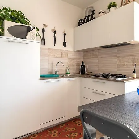아파트 Dolcevita Apartment-your Vacation On Lakes 카를라조