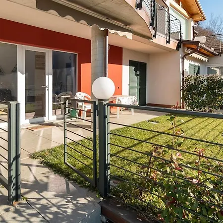 Dolcevita Apartment-your Vacation On Lakes 아파트 *