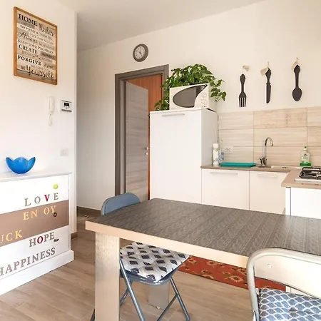 아파트 Dolcevita Apartment-your Vacation On Lakes